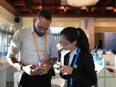 “一帶一路,你好!我能為你做些什么嗎?”